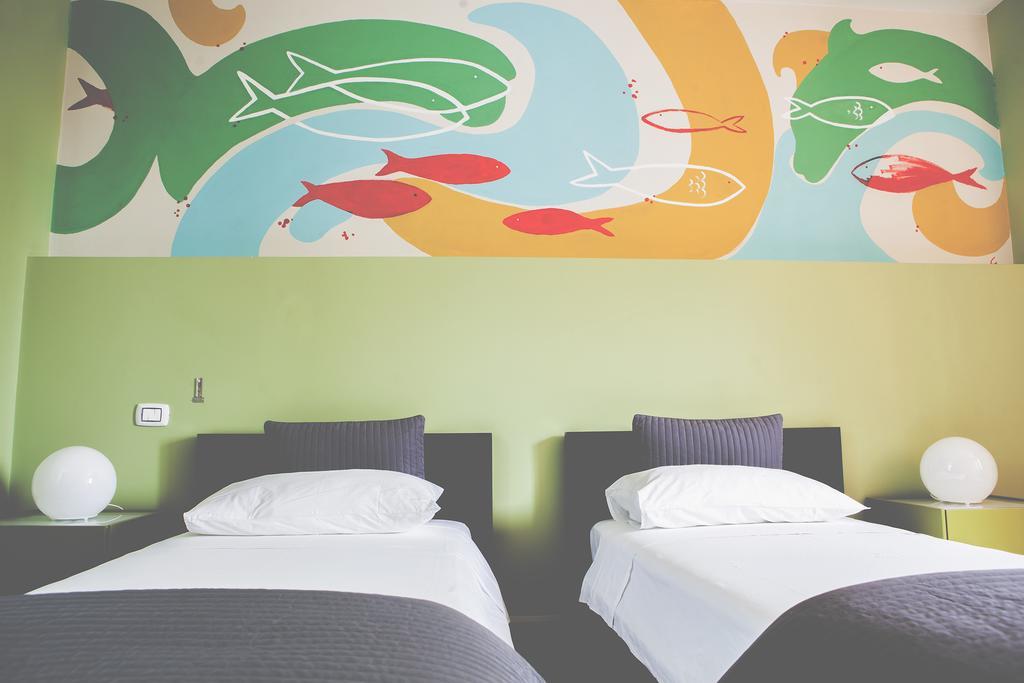 La Scivola Rooms Aci Castello Bagian luar foto